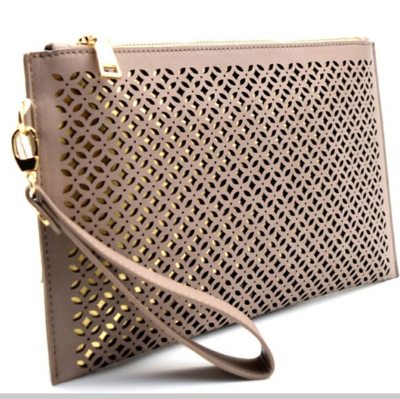 Madison West Handbags - 🎉HP🎉MADISON WEST DOUBLE LAYER w/GOLD HAND CLUTCH